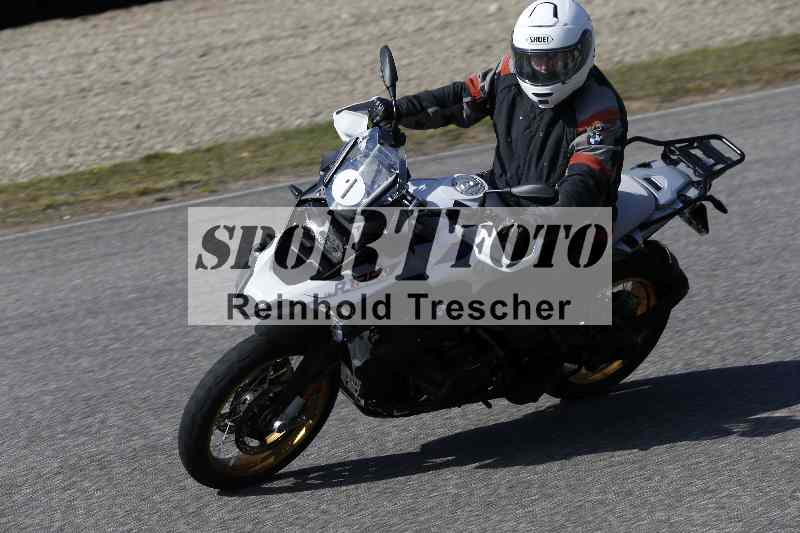 /01 02.04.2026 MAZ ADR/Gruppe gelb Gruppe gruen/1